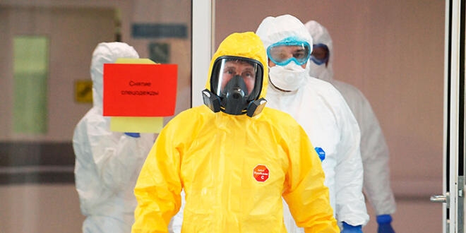 Rusya'da bir hastanede 180 doktora koronavirüs bulaştı