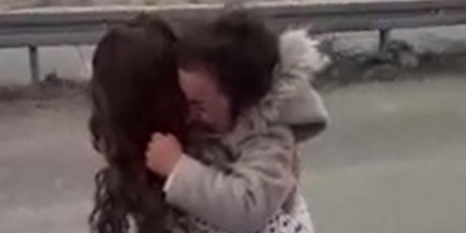 1 ayl�k hasret sona erdi, g�zya�lar� sel oldu