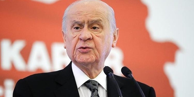Bahçeli: İstifanın kabul edilmemesinden mutluyuz