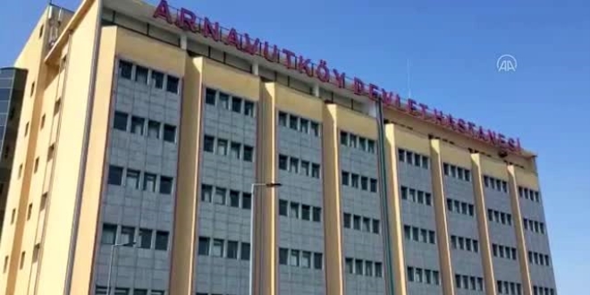 Denizli'de koronavirüs tanılı kişi, hastanenin 2. katından çarşafları bağlayarak kaçtı