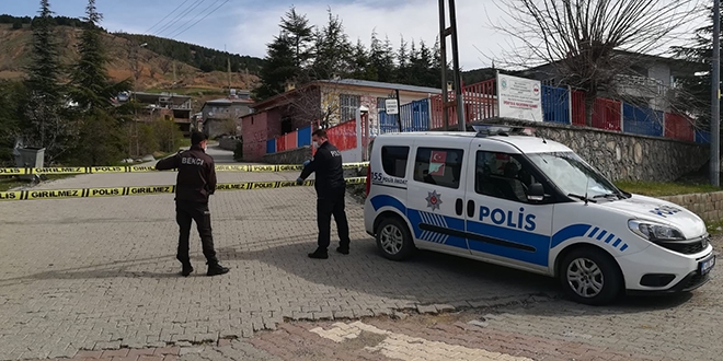Adıyaman'da 6 ailenin yaşadığı caddeye karantina