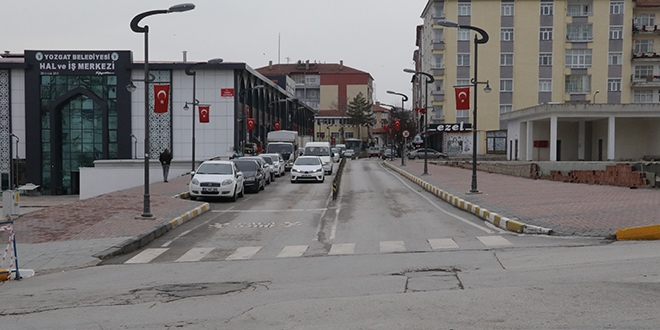 Yurt genelinde 'Evde kal' çağrısına büyük oranda uyuluyor