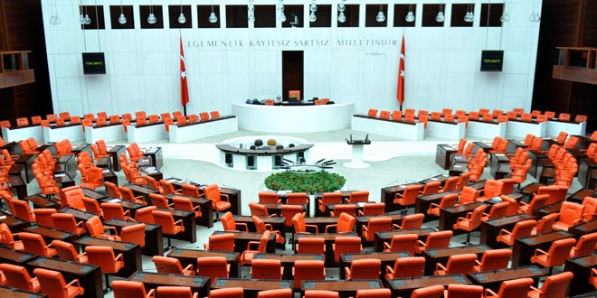 TBMM'de çalışmalara 10 gün süreyle ara verilecek