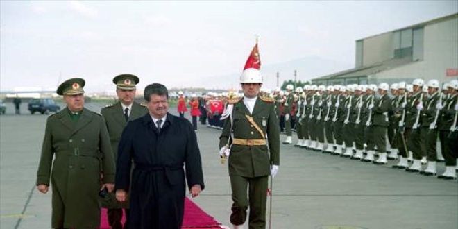 �zal'�n �l�m�n�n �zerinden 27 y�l ge�ti