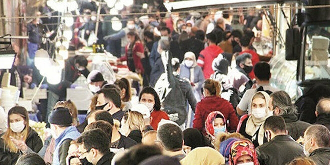 Yine ayn� manzara, yasak �ncesi heryer kalabal�kla�t�