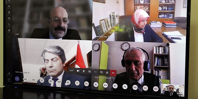 YÖK Başkanı, tıp fakültesi dekanlarıyla süreci görüştü