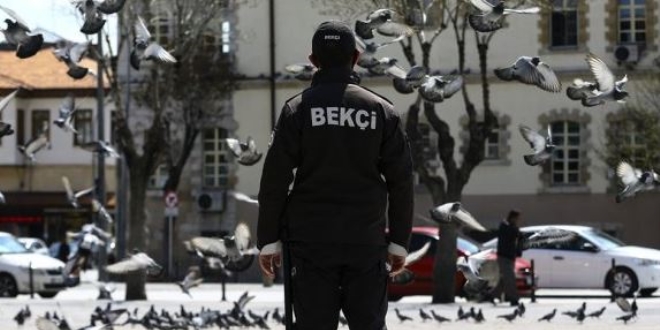Yurt genelinde 'evde kal' çağrısına riayet ediliyor