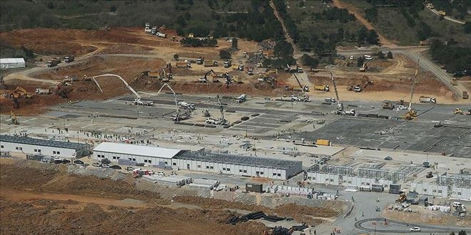 Türkiye'nin Kovid-19 ile mücadelesi kararlılıkla sürüyor