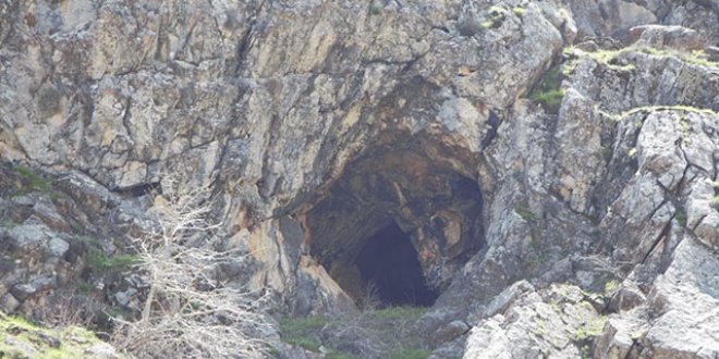 Hakkari'de ke�fedilen 7 ma�ara turizme kazand�r�lacak