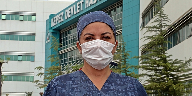 Cerrahi maskeler virüsün bulaşma oranını yüzde 60 engelliyor