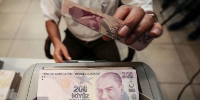 Ziraat Bankasının destek paketi ihtiyaçlara 'ilaç' oluyor