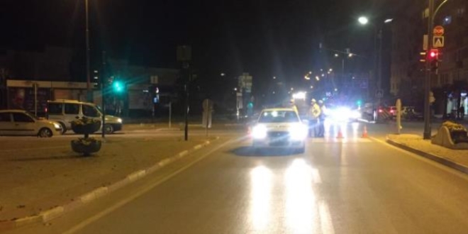 Yasak bitti vatandaşlar sokağa döküldü
