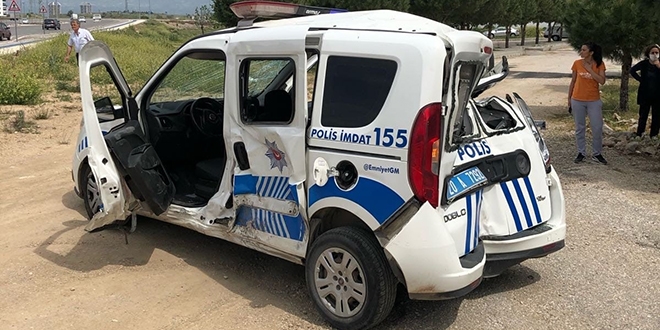 Polis memurları ölümden döndü: 3 yaralı