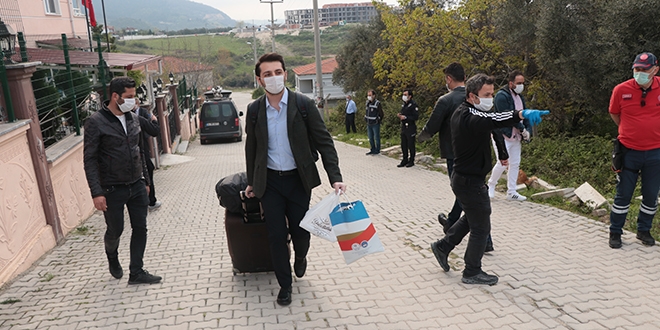 Yalova'da karantina süresi dolan 57 kişi evlerine gönderildi