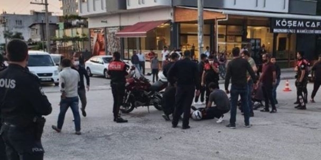 Yunus ekibi otomobille arpt: 1 polis yaraland