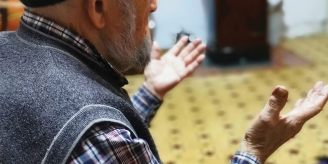 Müftü yanıtladı: Evde teravih namazı kılınabilir mi?