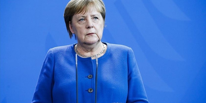Merkel: Salgının son aşamasında yaşamıyoruz, hala başlangıçtayız