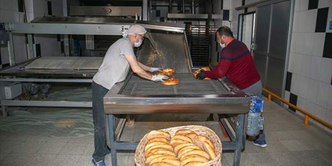 İftara 2 saat kala pide yapımına son verildi