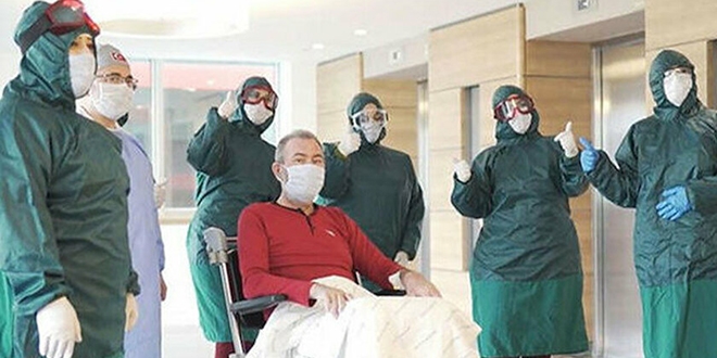Her gün yeni bir ümitle uyanıyoruz: Evde 35. gün geride kaldı