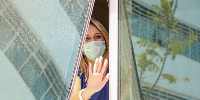 Karantina odas�ndan, o�luna �zlemini dile getirdi