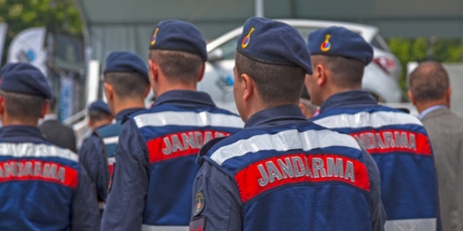 Jandarma'dan, kurum kimlik kartlaryla ilgili nemli dzenleme