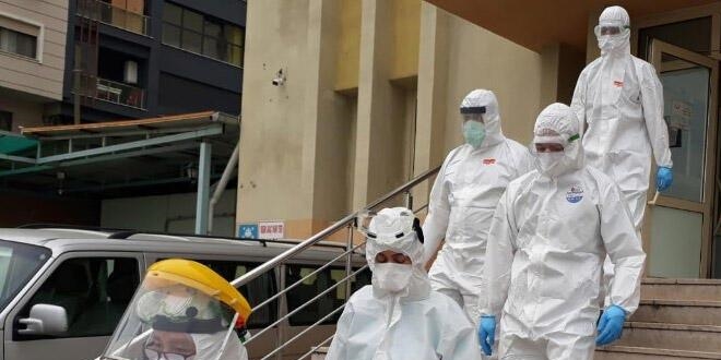 Doktor, huzurevindeki herkese koronavirüs bulaştırdı