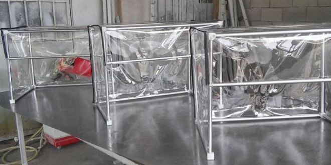 Meslek lisesi, sa�l�k �al��anlar� i�in ent�basyon kabini �retti