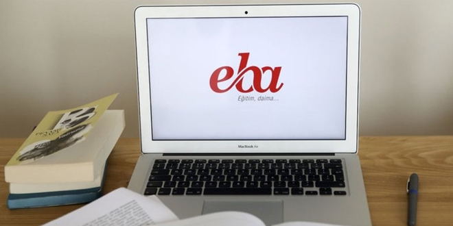 EBA'da öğrencilerin sorularını 'yapay zekalı asistan' yanıtlayacak