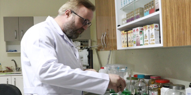 Koronavir�se kar�� borla 3'l� koruma