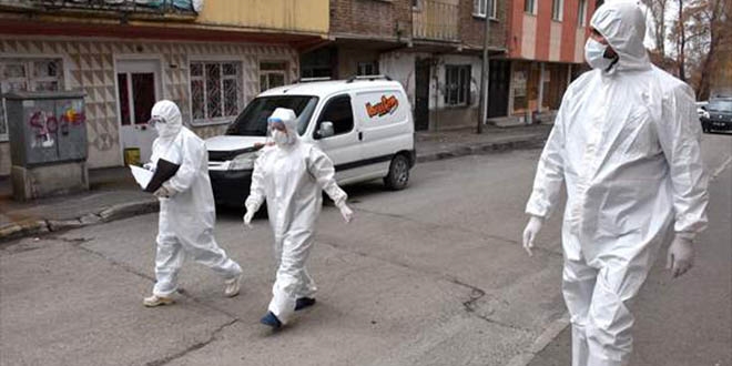 Koronavirüsün izini süren 'sağlık dedektifleri' yoğun mesaide