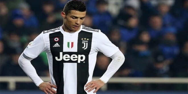 Ronaldo adada mahsur kaldı