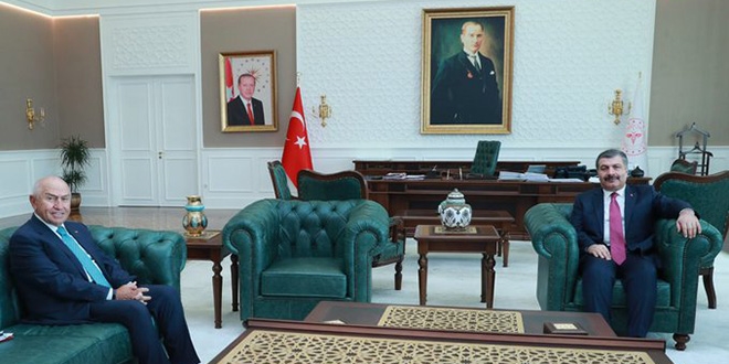 Bakan Koca: Liglerin devam kararını federasyon verecek