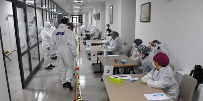 Maldivler'den getirilen 209 kişi gözetim altında tutulacakları yurda yerleştirildi
