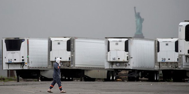 ABD'de morglarda yer kalmay�nca, so�utmal� t�rlar devreye girdi