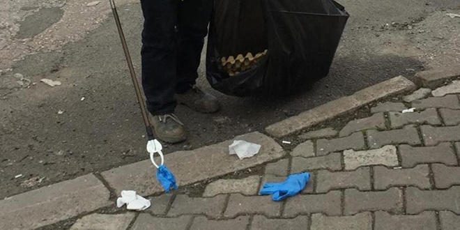 Çevre ve Şehircilik Bakanlığından 'maske ve eldiven' uyarısı