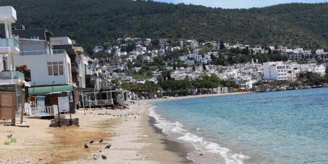 Bodrum gönüllü olarak sokağa çıkma kısıtlamasına uydu