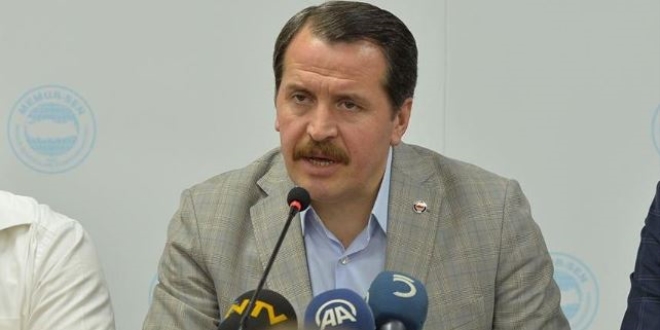 Ali Yalçın: 20 bin öğretmen bir an önce göreve başlatılmalı