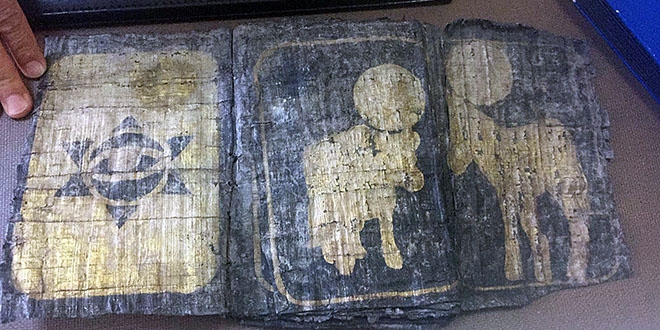 �zerinde Davut Y�ld�z� olan kitap ele ge�irildi