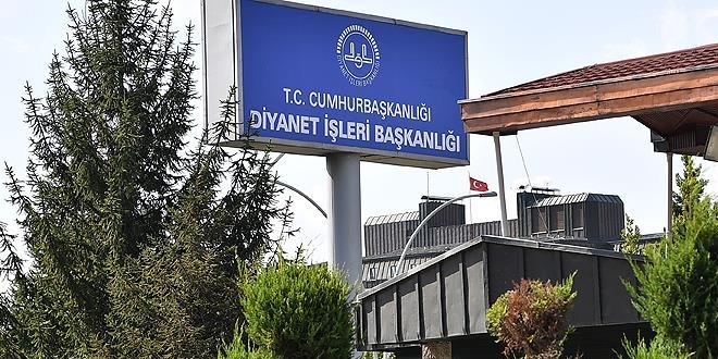 Diyanet'ten 2020 ihtisas kurslarndan mezun olup vaiz olanlar ile ilgili duyuru