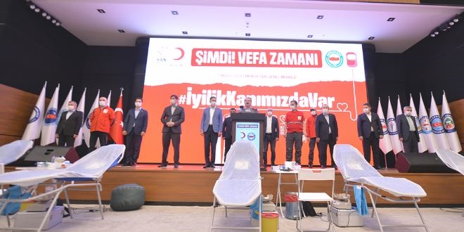 Eğitim-Bir-Sen'den kan kampanyasına destek