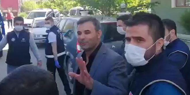 Görevden uzaklaştırılan belediye başkanı tutuklandı