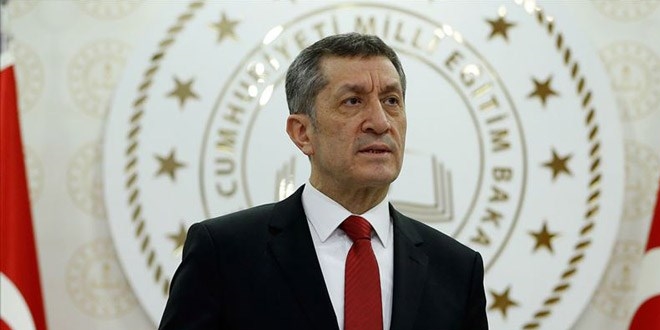 Bakan Selçuk'tan 'uzaktan eğitim süreci' açıklaması