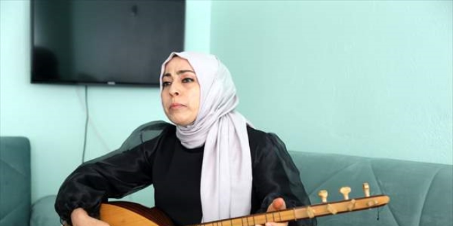 'Aşıklar şehri'nden bakan Fahrettin Koca'ya sazlı sözlü teşekkür