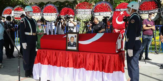 Şehit Jandarma Yüzbaşı Ferhat Çiftçi son yolculuğuna uğurlandı