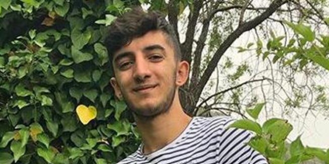 Gen� futbolcu serinlemek i�in girdi�i g�lette bo�uldu