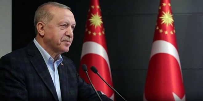 Erdo�an'dan gen�lere 'Asla vazge�meyin' mesaj�