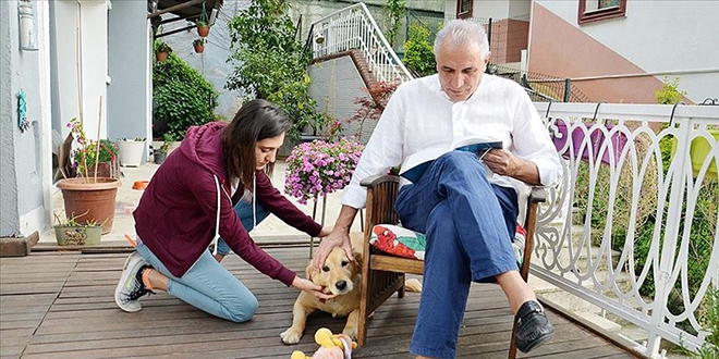 Kovid-19'u yenen veteriner imm�n ba�����s� olmak istiyor