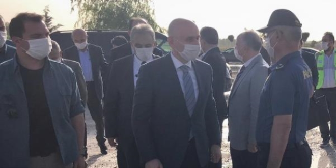 Bakanı Karaismailoğlu hızlı tren hattı çalışmalarını inceledi