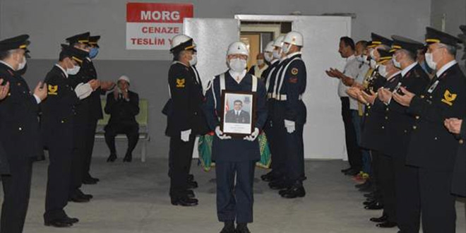 Uzman çavuş tabancasının kazara ateş alması sonucu vefat etti