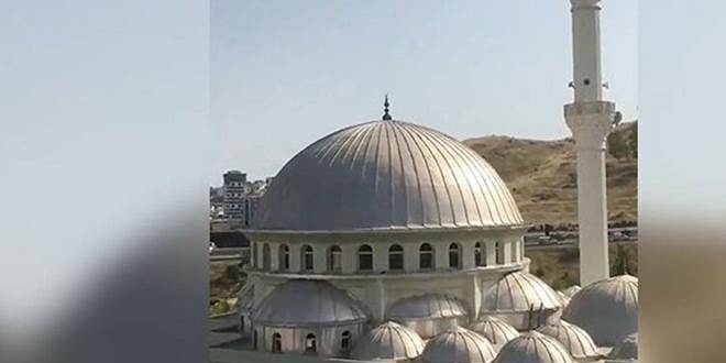 Cami'den 'çav bella' yayınına ilişkin bir kadın gözaltında